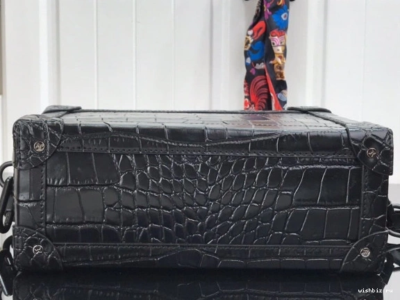 WIS SOFT LOUIS VUITTON TRUNK 0726